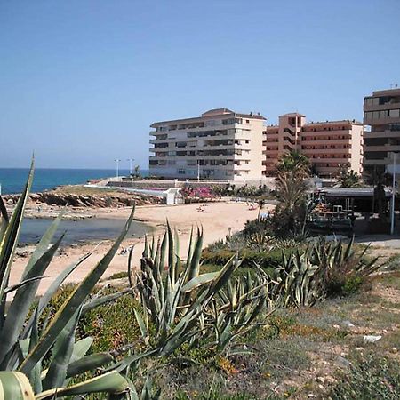 Splendido Appartamento Fronte Mare Vista Spiaggia - Prima Linea Mare تورّيفيِخا المظهر الخارجي الصورة